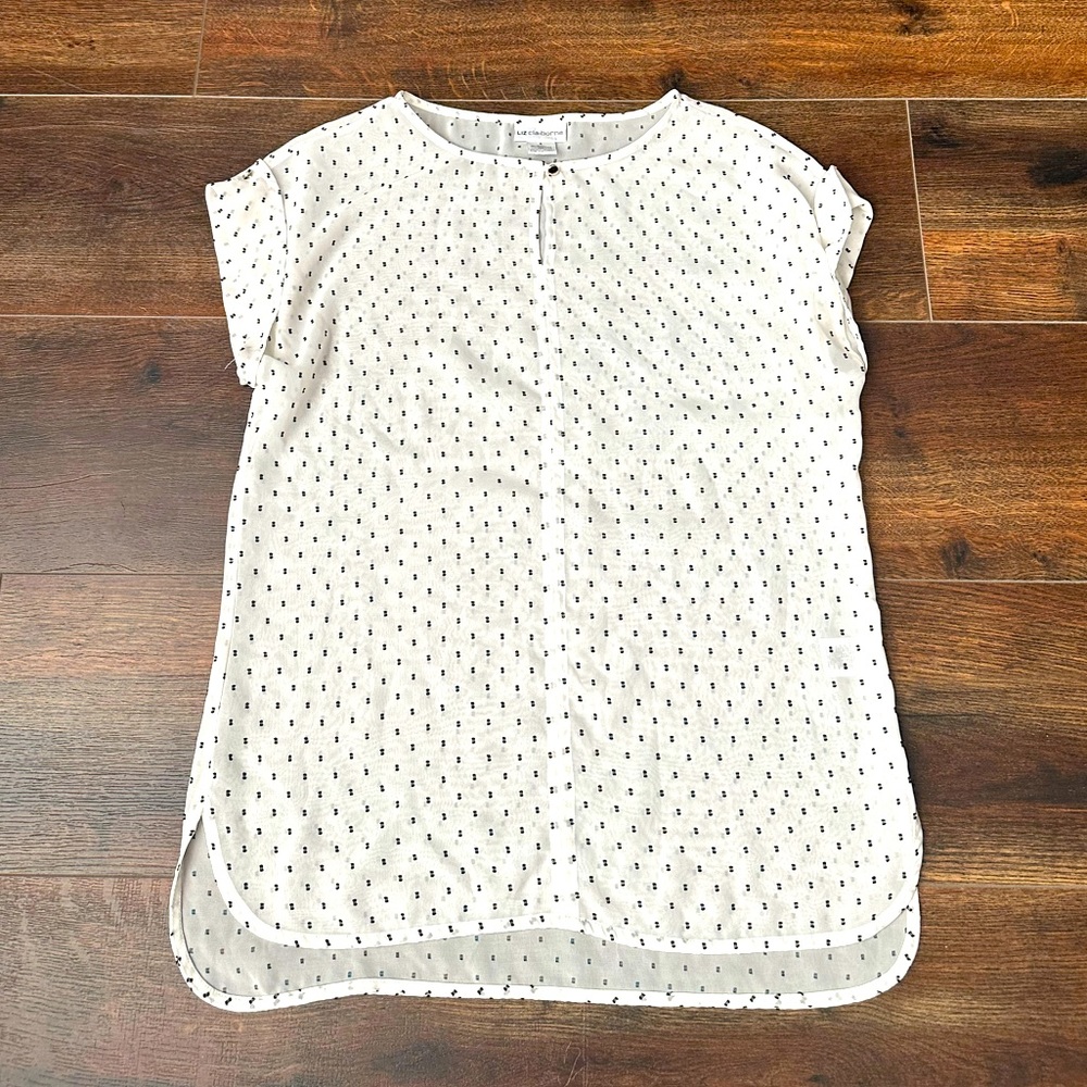 Liz Claiborne White Sheer with Black Dots crew Neck Blouse Size S.